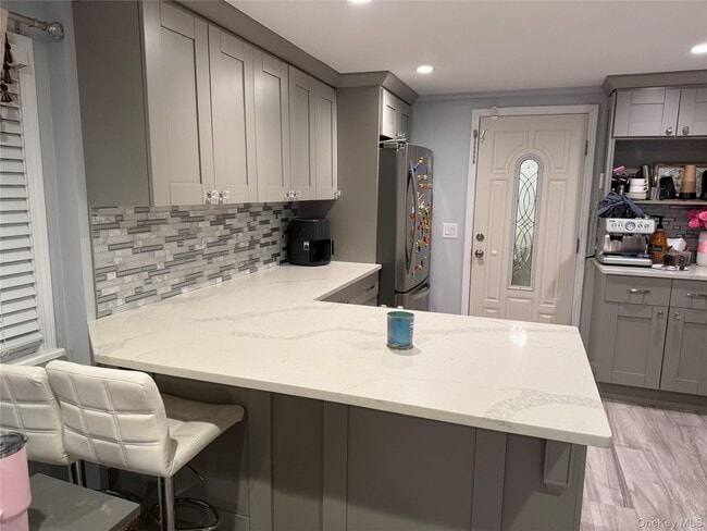 Building Photo - 10 Hillside Terrace