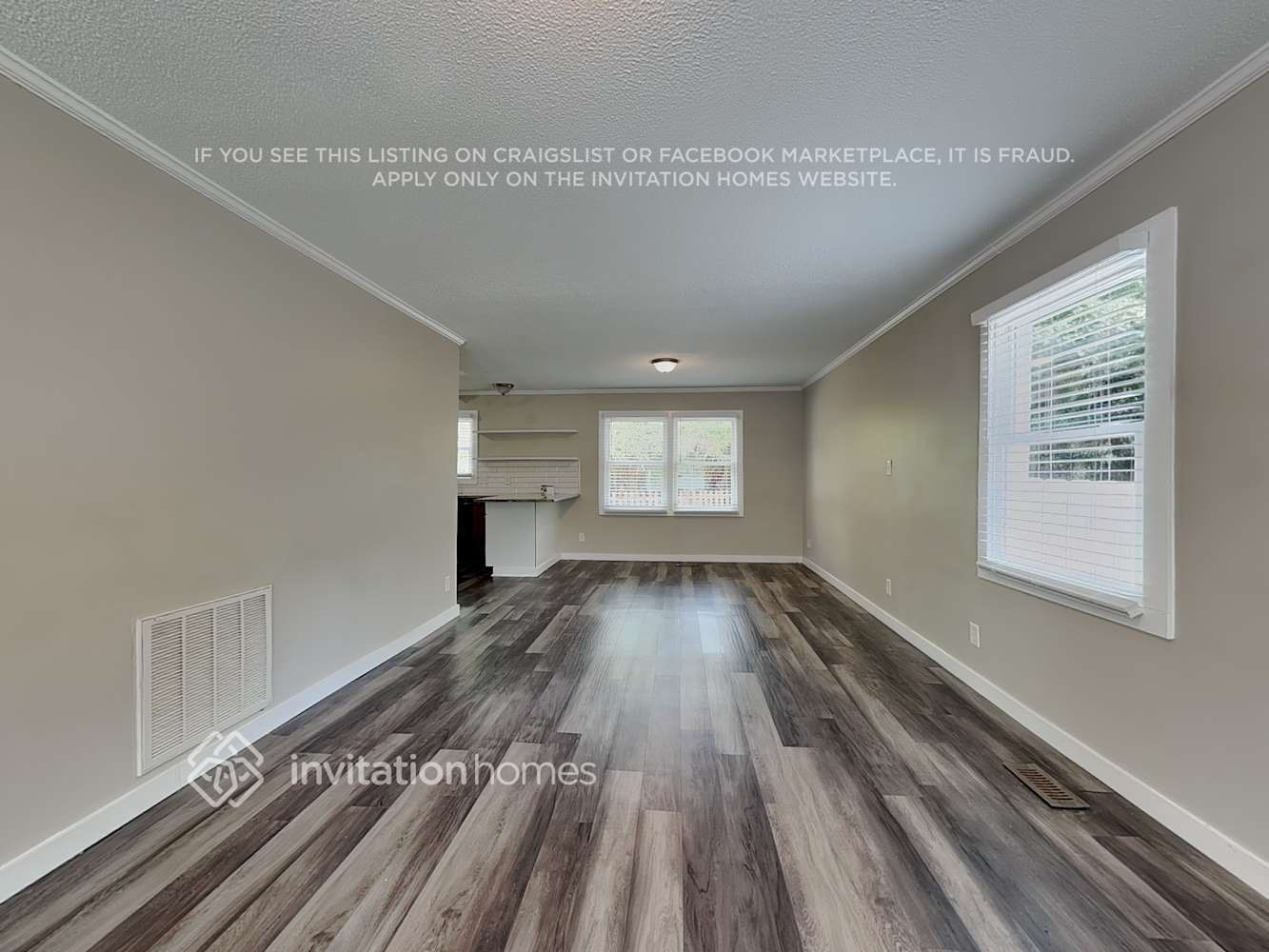 Building Photo - 3600 Barcelona Ave