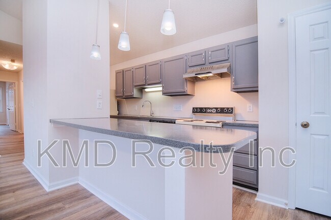 Building Photo - 6120 Meadow Rose Ln