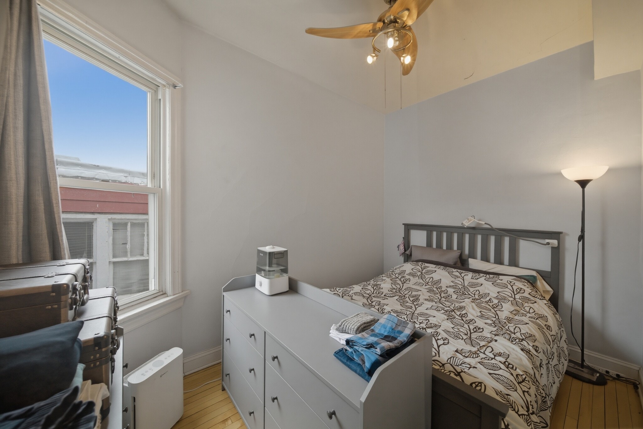 Building Photo - 3841 N Bernard St