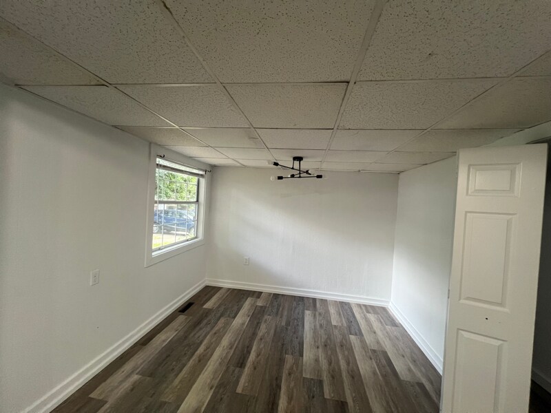 Building Photo - 237 Waddell Cir