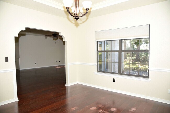 Building Photo - Spacious 4 Bedroom in Southwind at Bluewater Bay!