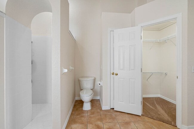 Building Photo - 3063 Westmoreland Dr