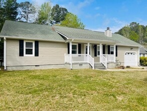 Building Photo - 107 Arthur Ct