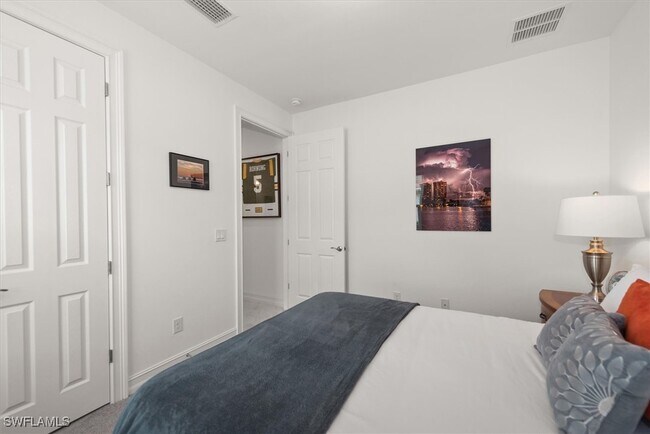 Building Photo - 16520 Seagate Pl