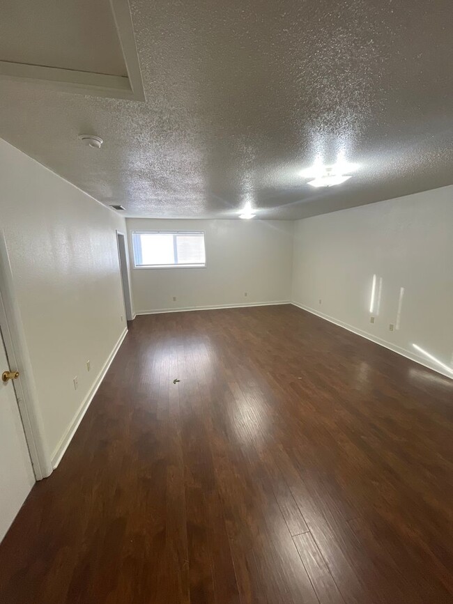 Building Photo - Newly remodeled rare four bedroom home wit...