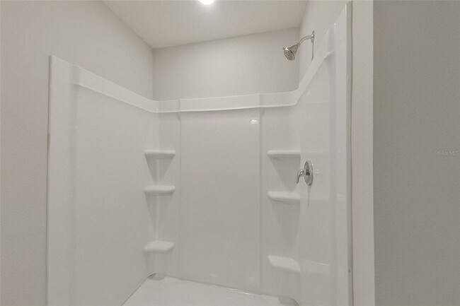 Building Photo - 8624 SW 44th Ct