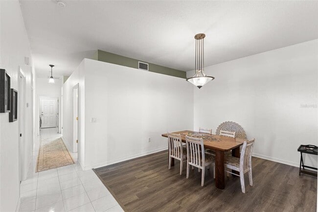 Building Photo - 1717 Arabian Ln