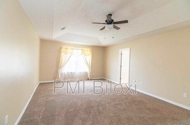 Building Photo - 3514 Farrington Ct