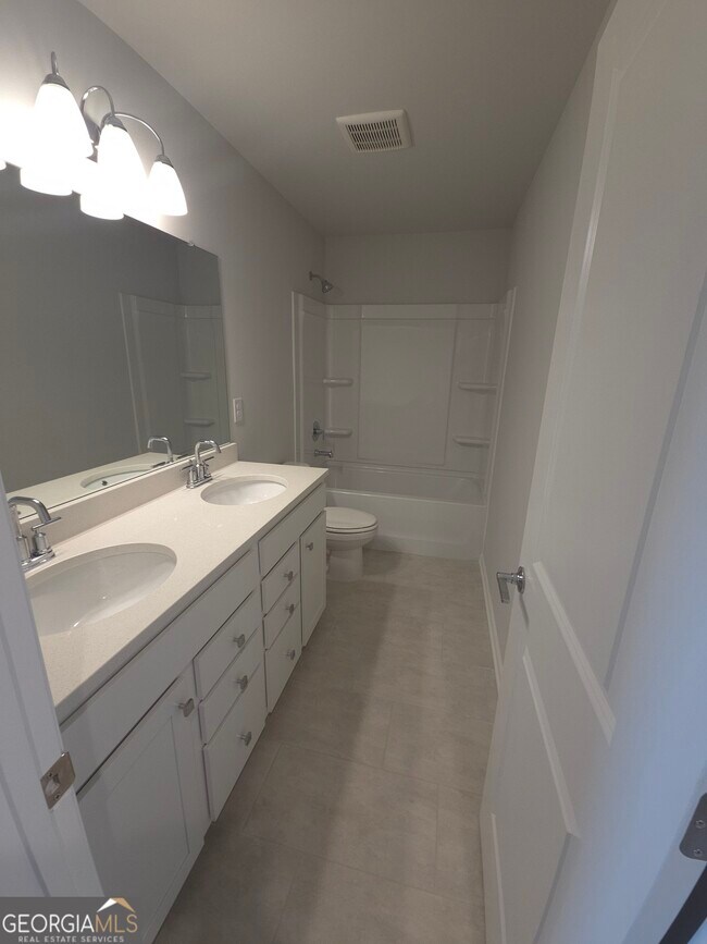 Building Photo - 633 Vidalia Pkwy