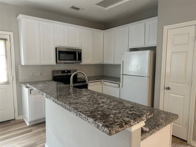 Building Photo - 17630 Olympic Park Ln