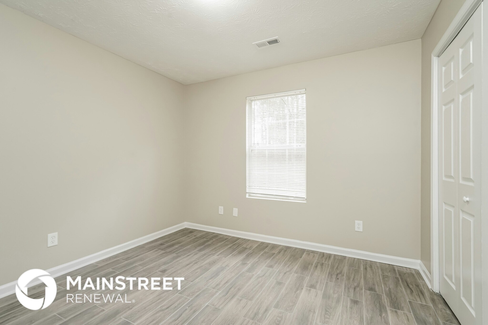 Building Photo - 145 Fairclift Dr