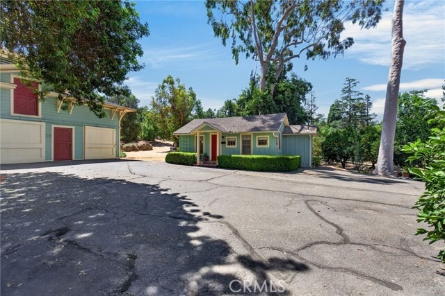 Building Photo - 6190 Hawarden Dr