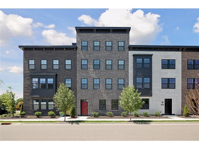 Building Photo - 879 S Woodlawn Ave