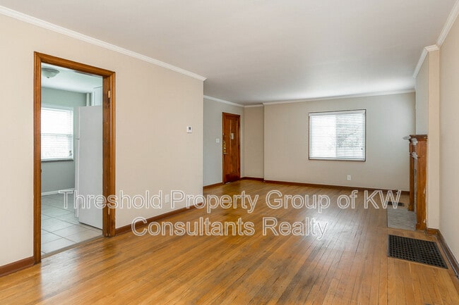 Building Photo - 872-874-874 Copeland Rd