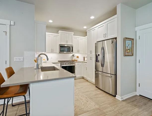 Building Photo - 8138 SE Reddington St