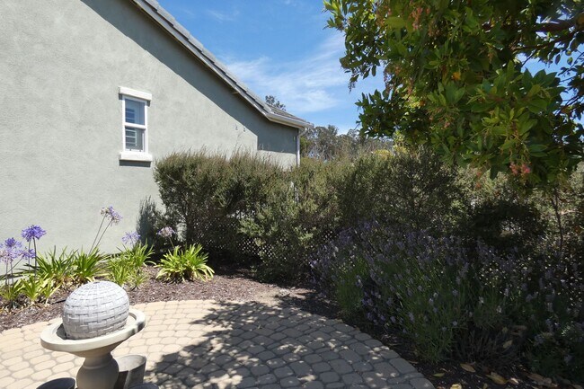 Building Photo - RESORT LIVING ON THE CENTRAL COAST