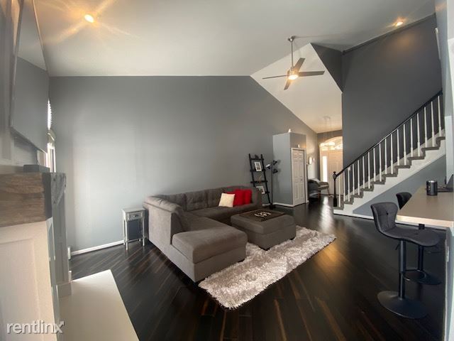 Building Photo - 4 br, 3.5 bath House - 50496 Waterstone Ct