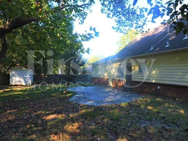 Building Photo - 2317 Curbertson St