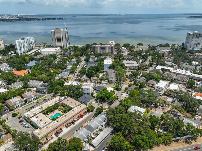 Building Photo - 2011-A S Carolina Ave