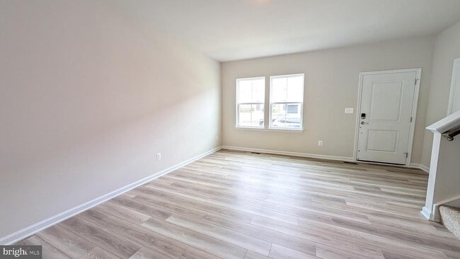 Building Photo - 1337 Cedar Vly Rd