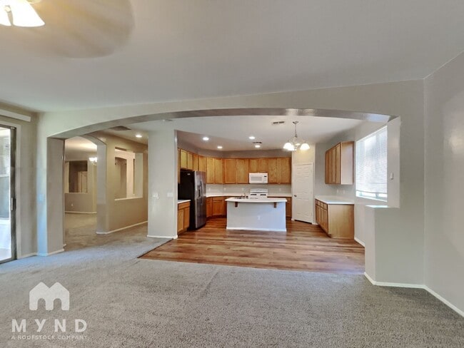 Building Photo - 2891 E Beechnut Pl