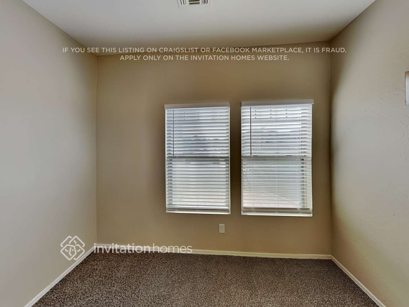 Building Photo - 17620 W Lundberg St