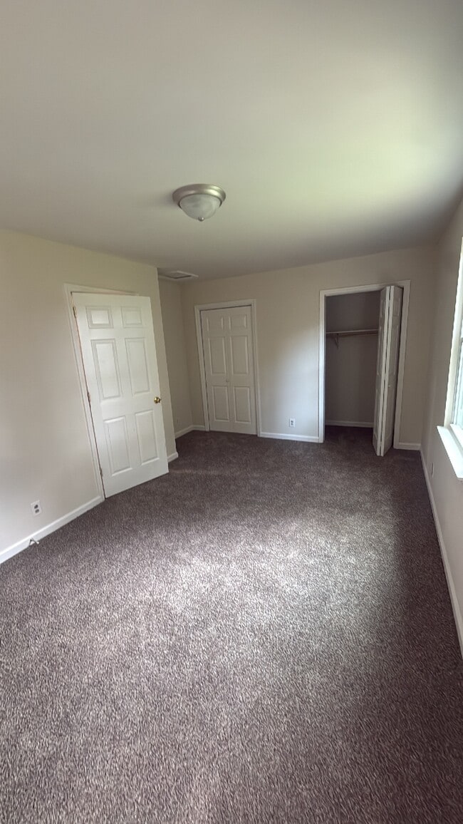 Building Photo - 3006 Woodymore Pl