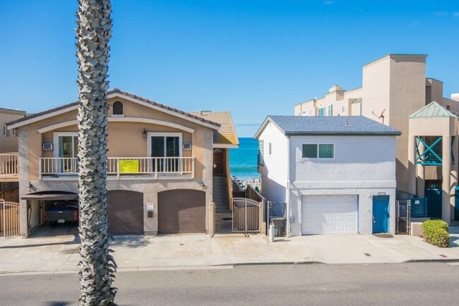 Building Photo - 2 Bed & 2 Bath Beach Condo with ocean view!