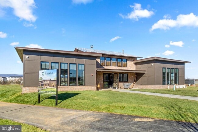 Building Photo - 421 Carroll Walk Ave
