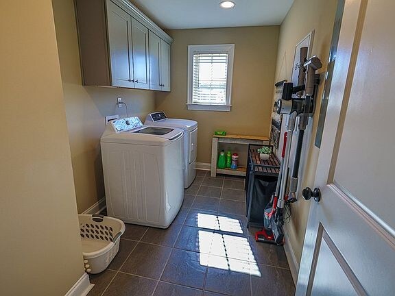 Building Photo - 313 Currituck Dr