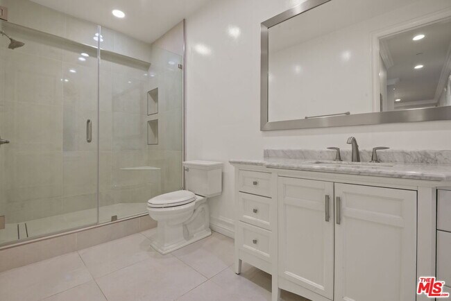 Building Photo - 11730 Stonehenge Ln