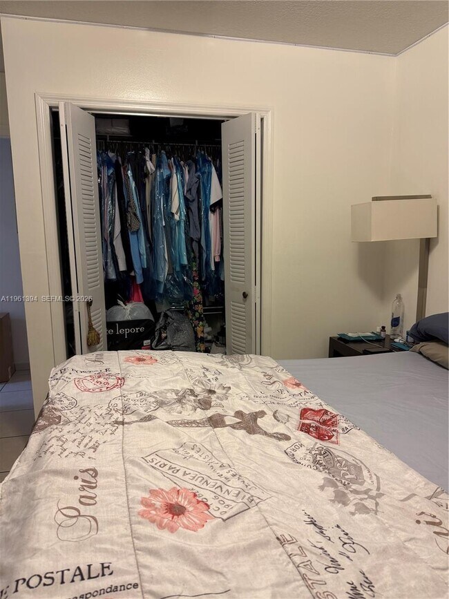 Building Photo - 4761 NW Flagler Terrace