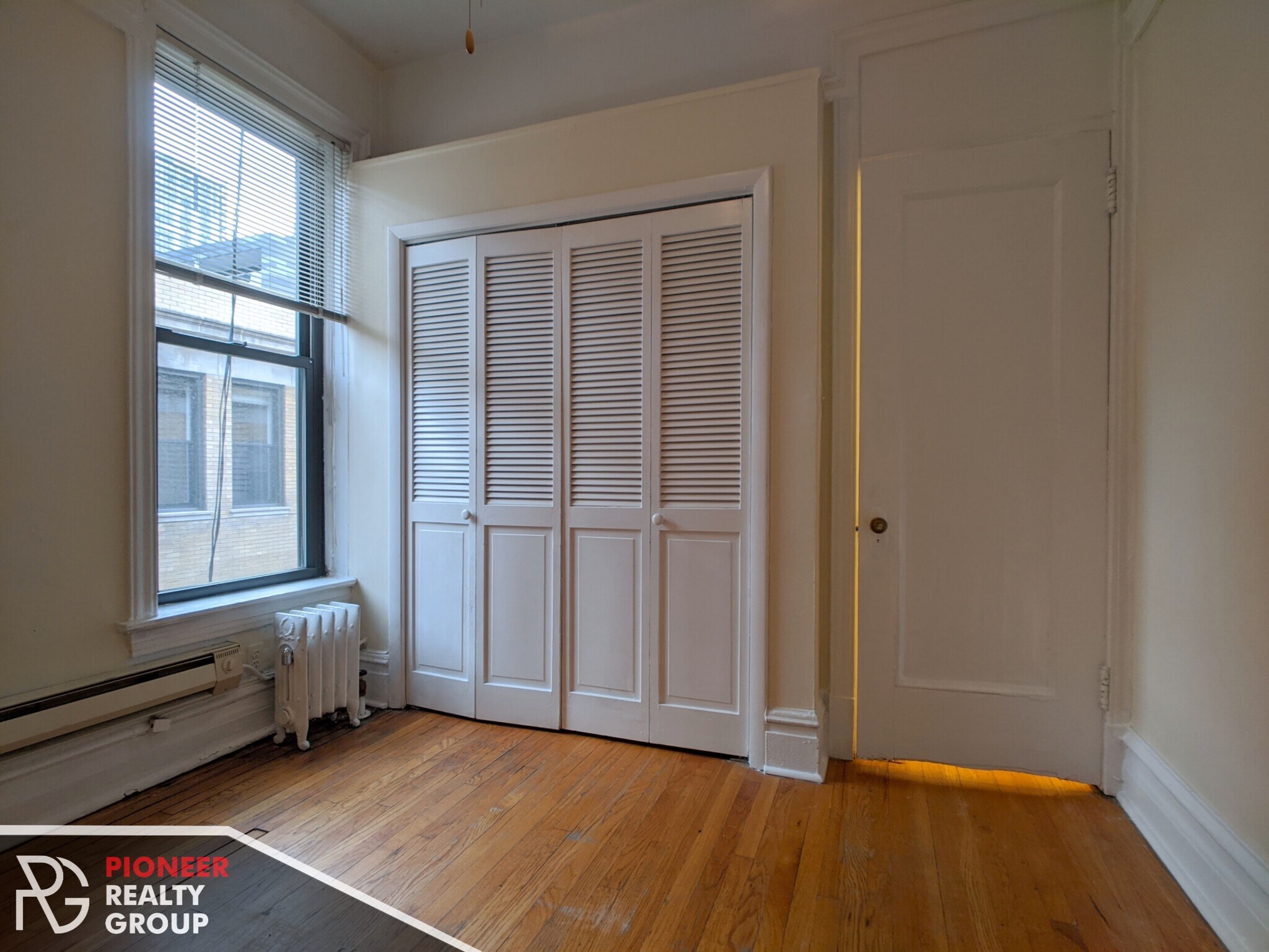 Building Photo - 1224 N Dearborn St