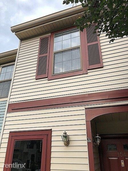 Building Photo - 2 br, 1 bath Condo - 164 Wyndham Place