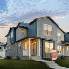 Building Photo - PAY NOTHING UNTIL AUGUST 1ST- New 3-bed Ivory Townhomes near Utah Lake