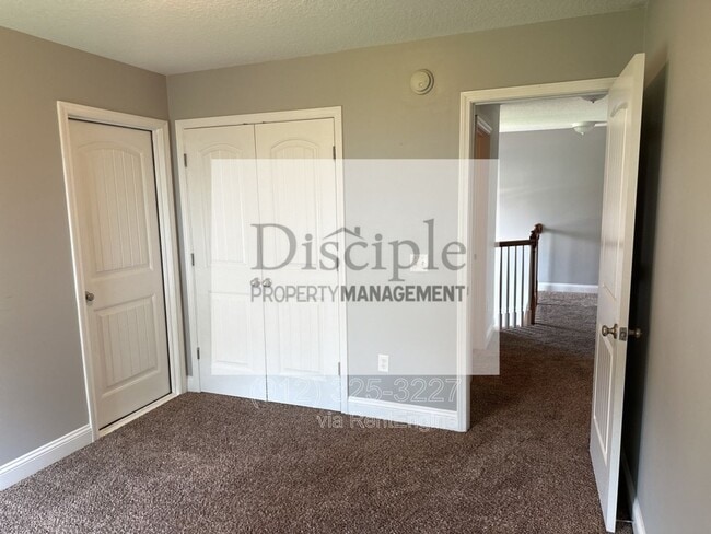 Building Photo - 387 O'Hara Dr