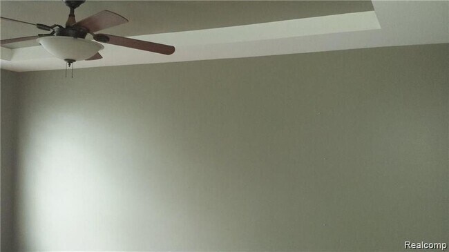 Building Photo - 2088 Arcadia Dr