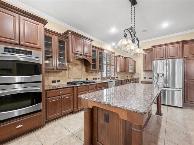 Building Photo - 17306 Lake Chelan Ln