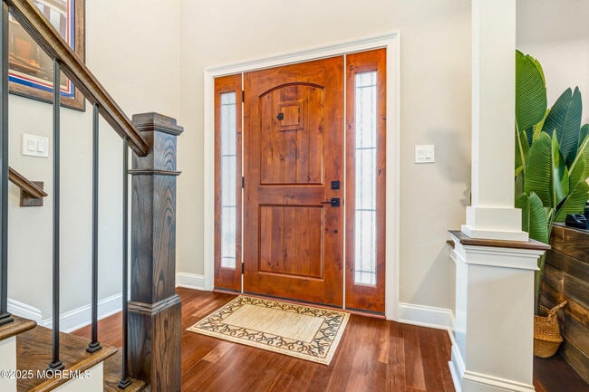 Building Photo - 909 Brookside Ave