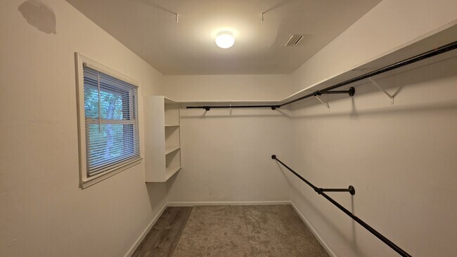 Building Photo - 1454 The Crossings