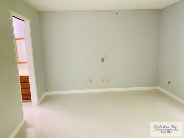 Building Photo - 6206 NW King Arthur Ct