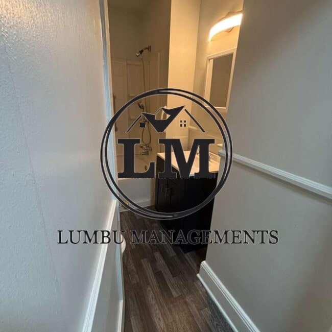 Building Photo - 1473 Myrtle Ave