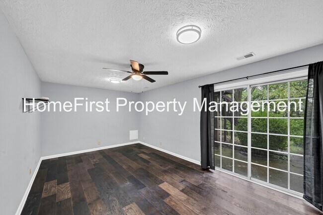 Building Photo - 420 Windfield Pl