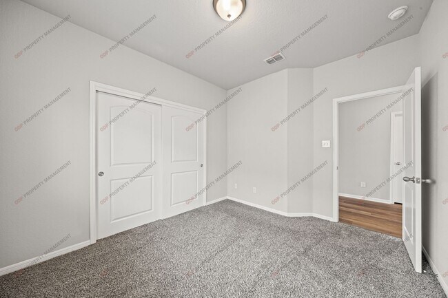 Building Photo - 3 Bedroom 2 Bathroom Belton ISD-Pet Friendly