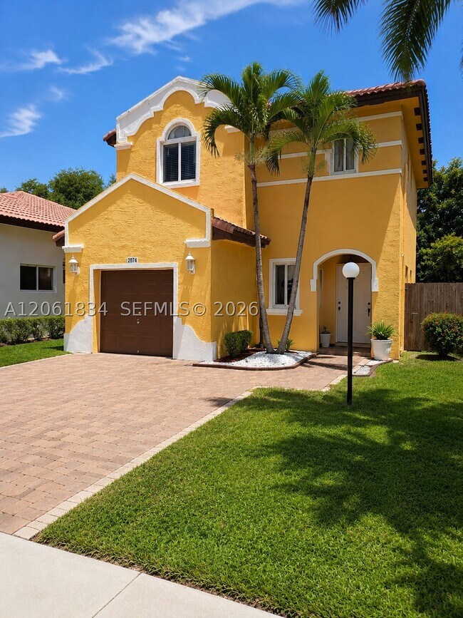 Building Photo - 2603 NE 41st Cir