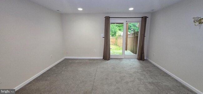 Building Photo - 3822 Swift Run Dr
