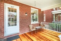 Building Photo - 317 N Stratton St