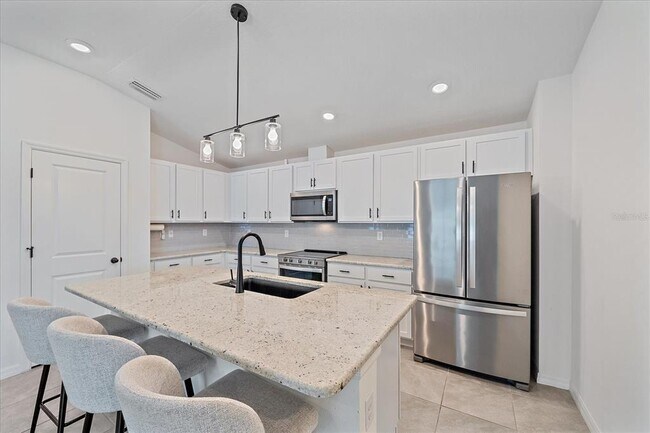 Building Photo - 9018 Sandy Bluffs Circle