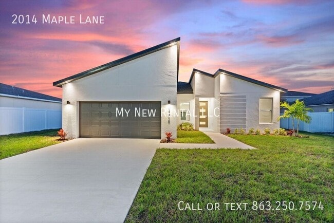 Primary Photo - 2014 Maple Ln